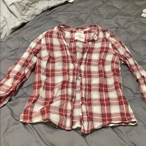 Plaid long sleeve button up shirt